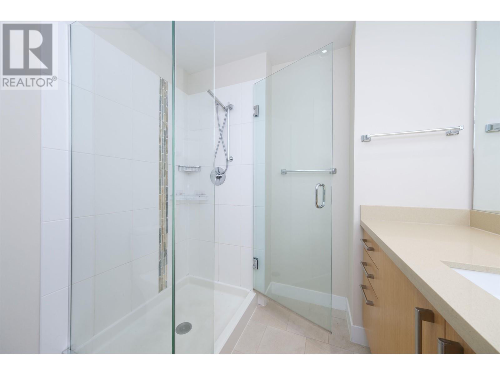 Listing Picture 25 of 40 : 1605 1833 CROWE STREET, Vancouver / 溫哥華 - 魯藝地產 Yvonne Lu Group - MLS Medallion Club Member