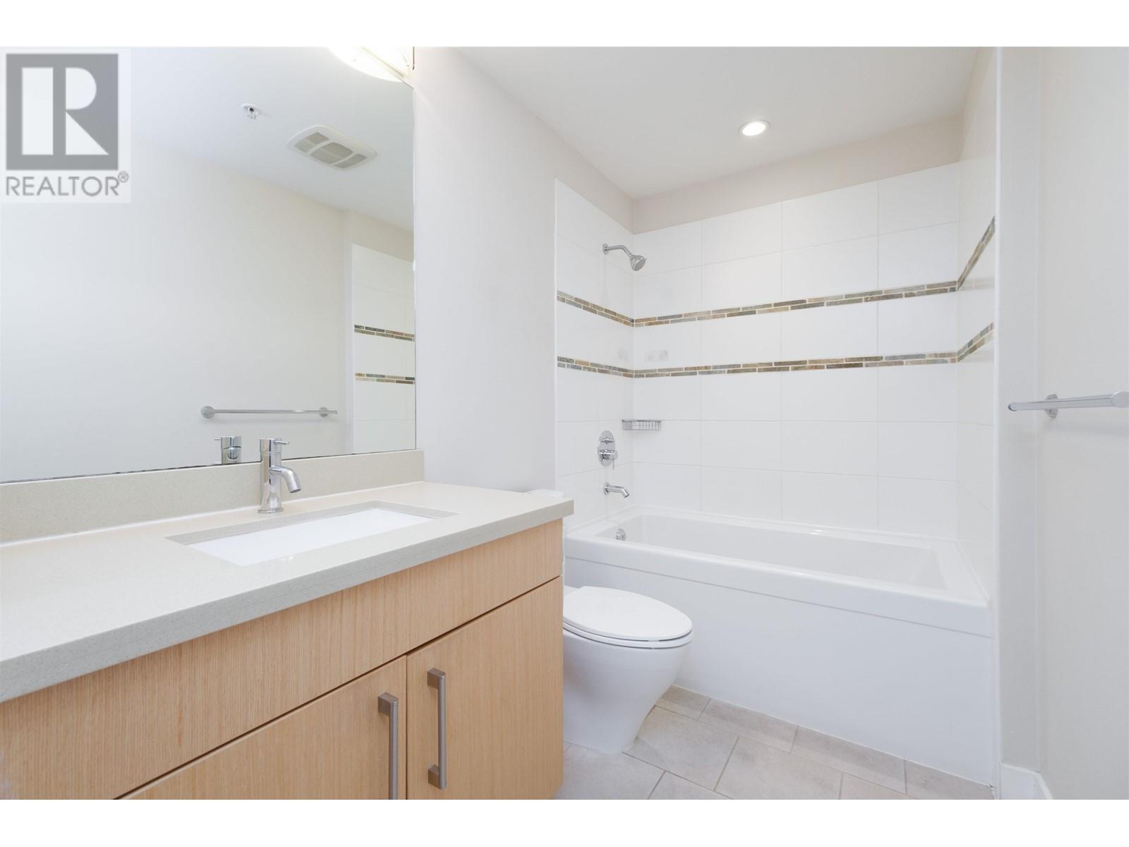 Listing Picture 28 of 40 : 1605 1833 CROWE STREET, Vancouver / 溫哥華 - 魯藝地產 Yvonne Lu Group - MLS Medallion Club Member