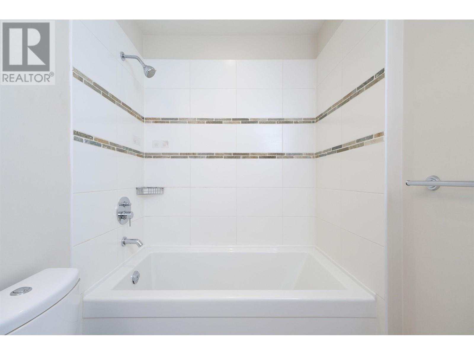 Listing Picture 29 of 40 : 1605 1833 CROWE STREET, Vancouver / 溫哥華 - 魯藝地產 Yvonne Lu Group - MLS Medallion Club Member