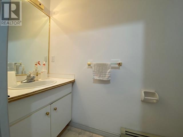 8151 12 Avenue, Burnaby, British Columbia  V3N 2L3 - Photo 15 - R2977076