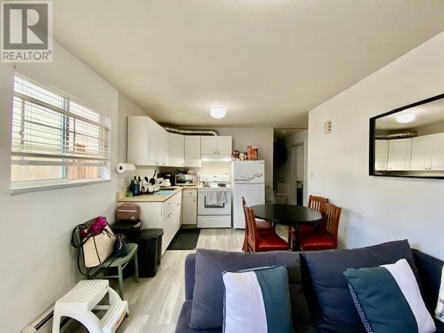 8151 12 Avenue, Burnaby, British Columbia  V3N 2L3 - Photo 18 - R2977076