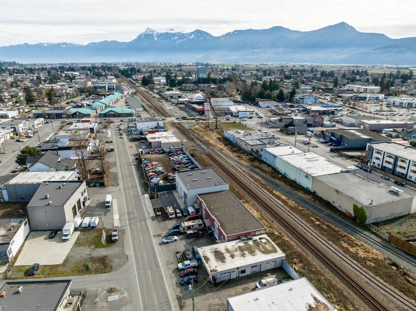 45868 Railway Avenue, Chilliwack Downtown, Chilliwack, British Columbia  V2P 1L3 - Photo 3 - C8067466