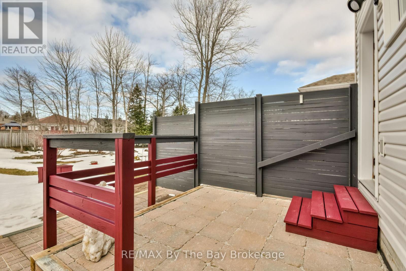 336 Robinson Road, Wasaga Beach, Ontario  L9Z 2Z1 - Photo 24 - S12016369