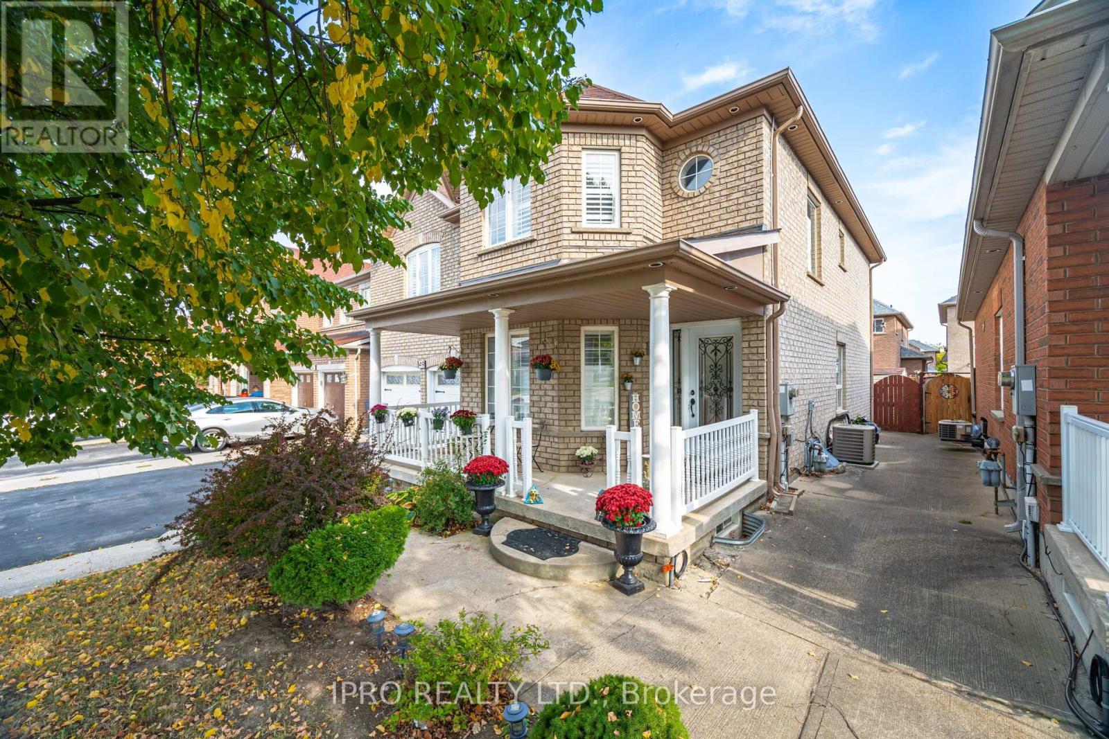 Property at 49 AUSTRALIA DRIVE image 3