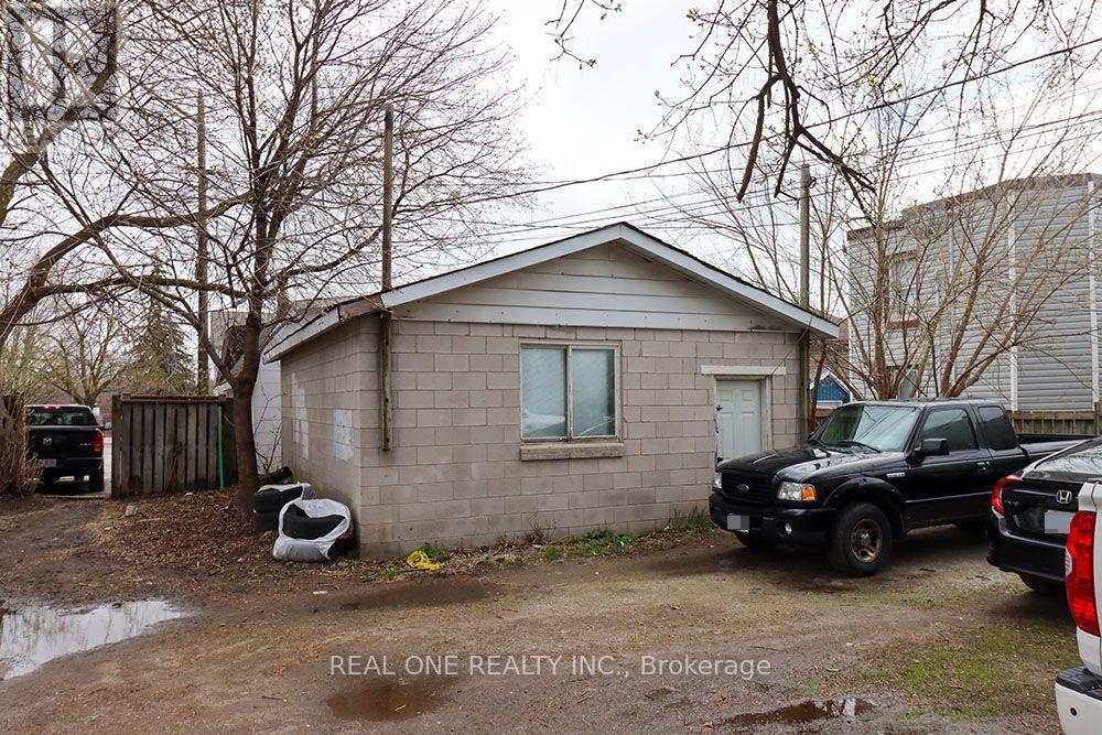 10 Mill Street E, Halton Hills, Ontario  L7J 1G9 - Photo 25 - W12016328