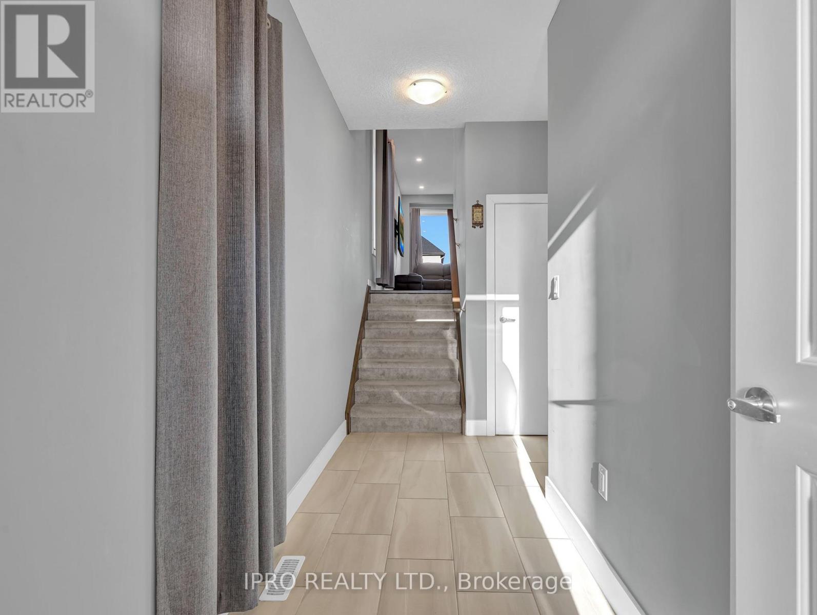 Property at 397 EDGEVALLEY ROAD image 4