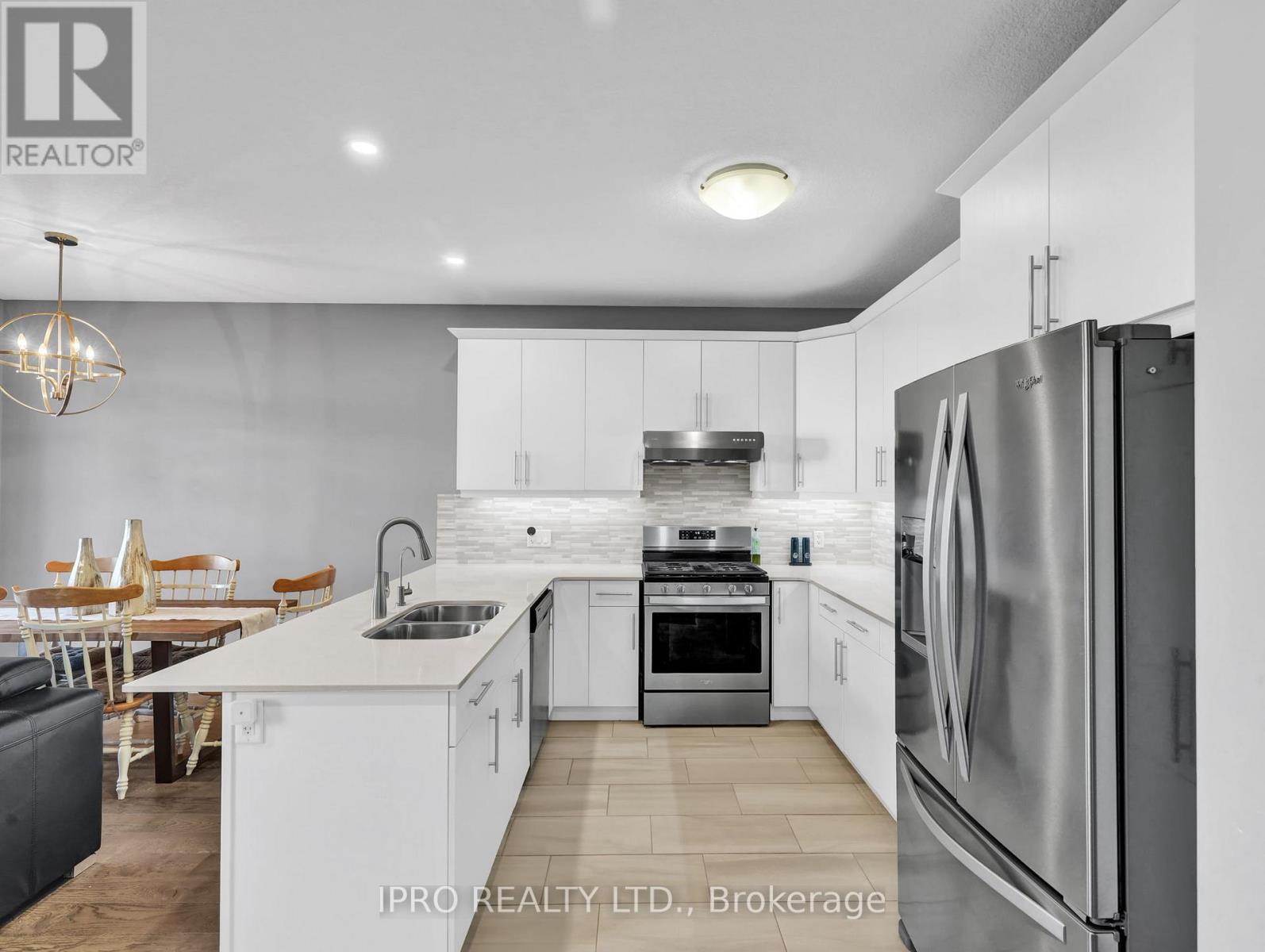 Property at 397 EDGEVALLEY ROAD image 5