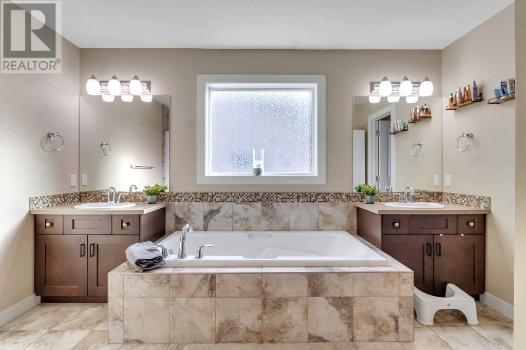 654 Marina Drive, Chestermere, Alberta  T1X 0S3 - Photo 19 - A2201990