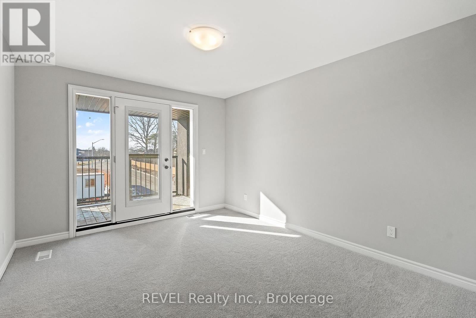210 Wellandvale Drive, Welland (N. Welland), Ontario  L3C 7C7 - Photo 23 - X12016422