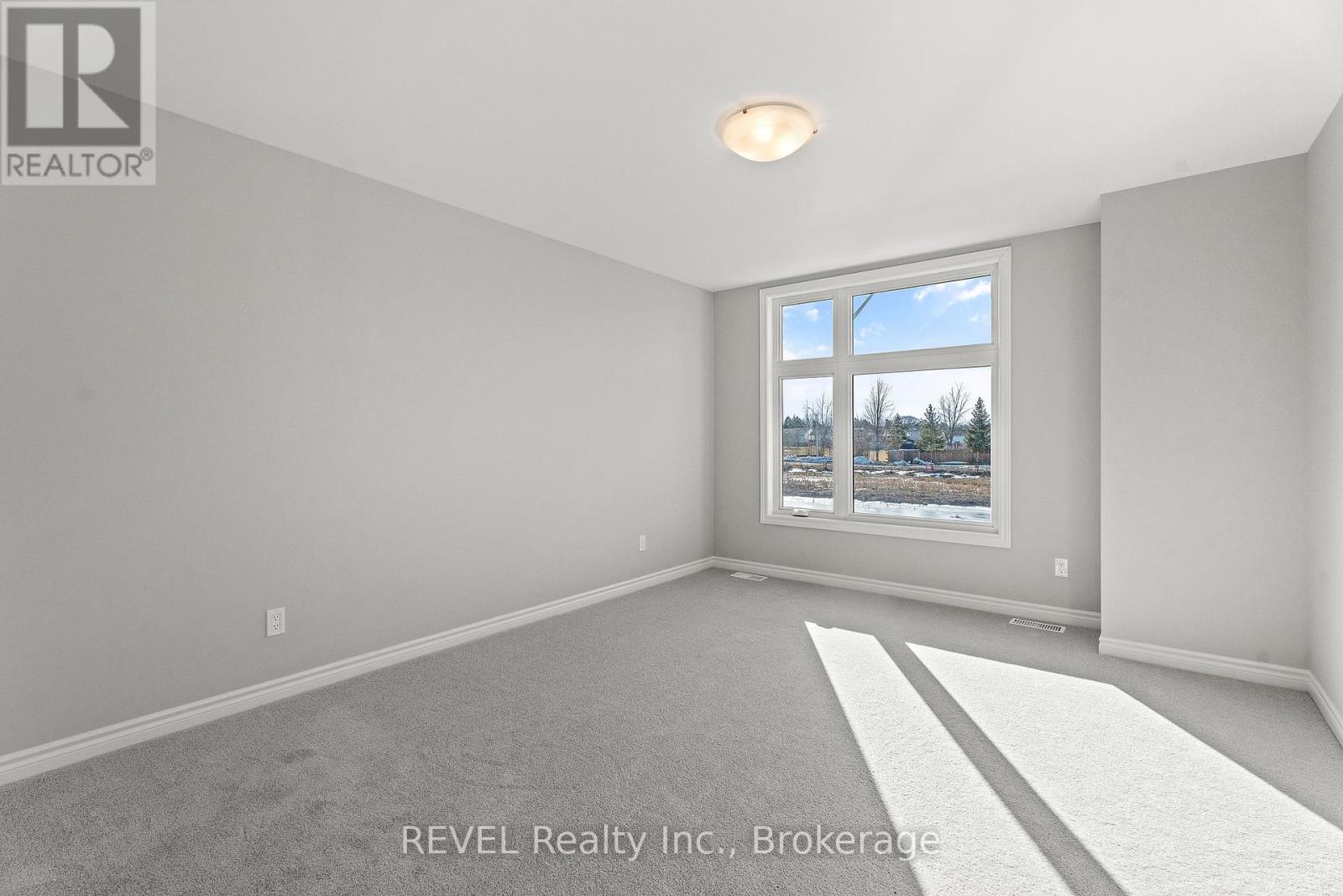 210 Wellandvale Drive, Welland (N. Welland), Ontario  L3C 7C7 - Photo 24 - X12016422