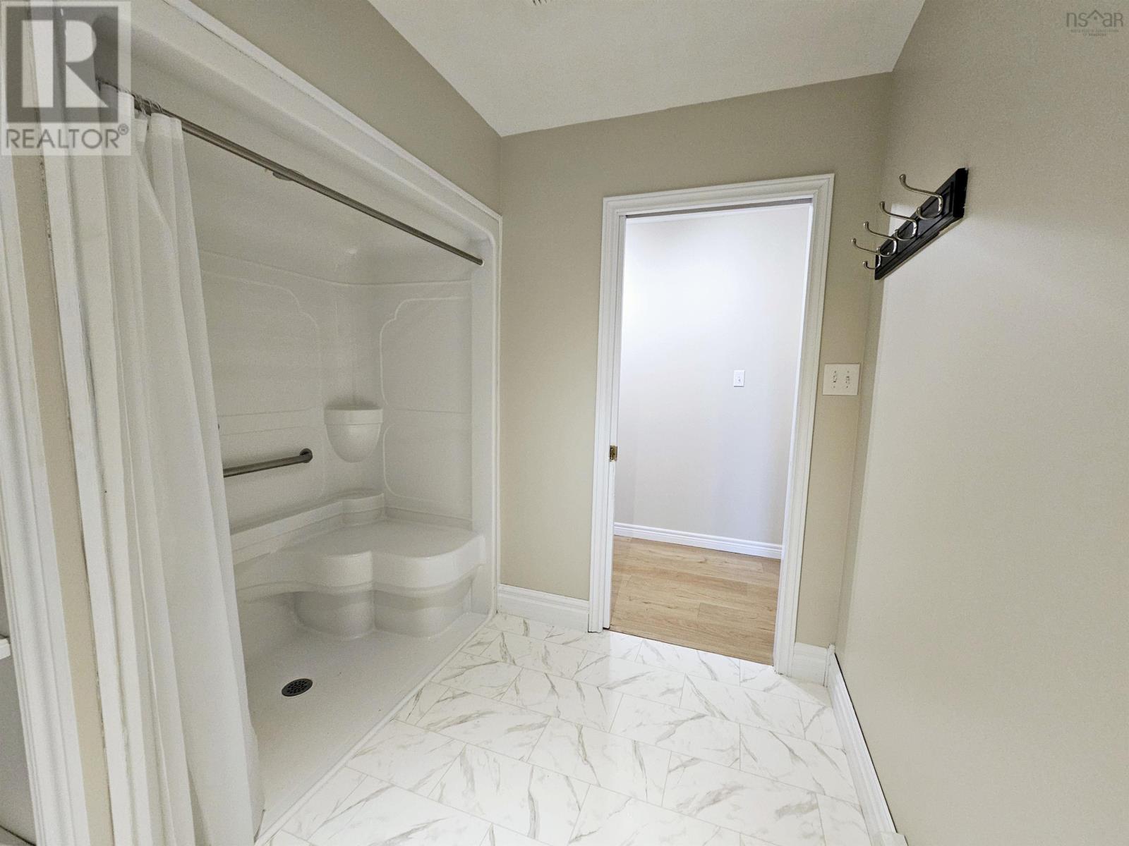 12 Convent Street, Sydney Mines, Nova Scotia  B1V 1J5 - Photo 12 - 202504738