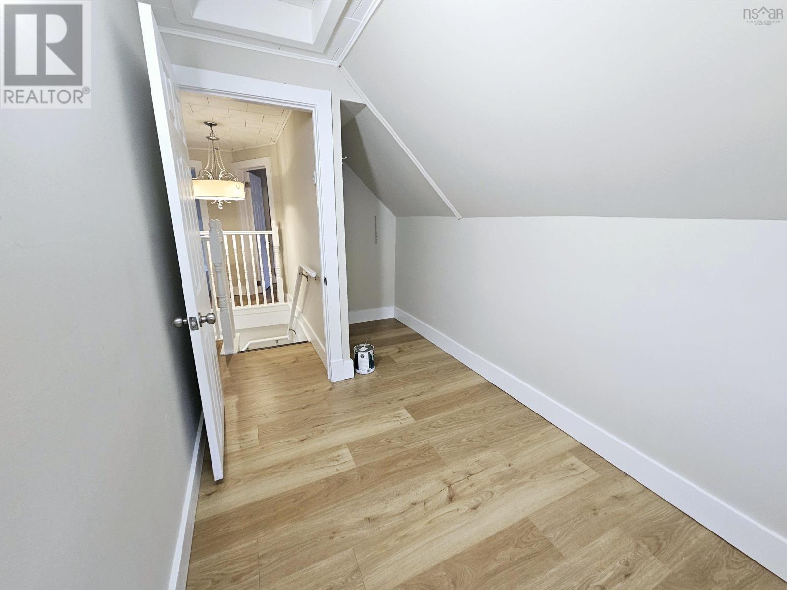 12 Convent Street, Sydney Mines, Nova Scotia  B1V 1J5 - Photo 22 - 202504738