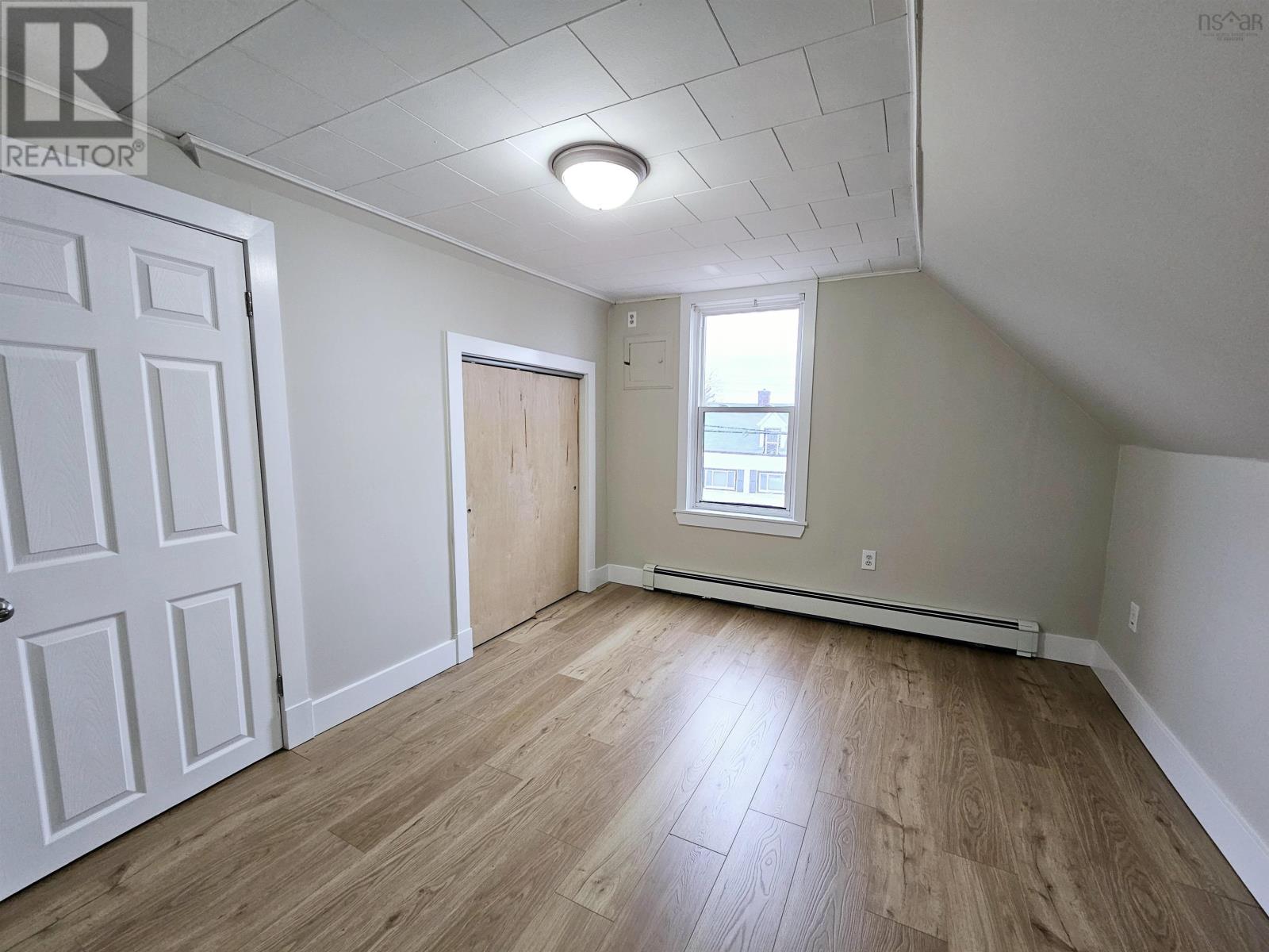 12 Convent Street, Sydney Mines, Nova Scotia  B1V 1J5 - Photo 25 - 202504738