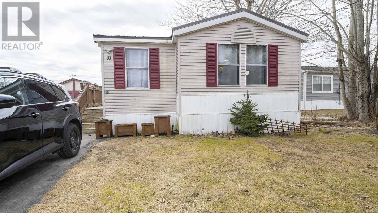 10 Meadowview Drive, Stewiacke, Nova Scotia  B0N 2J0 - Photo 2 - 202504739