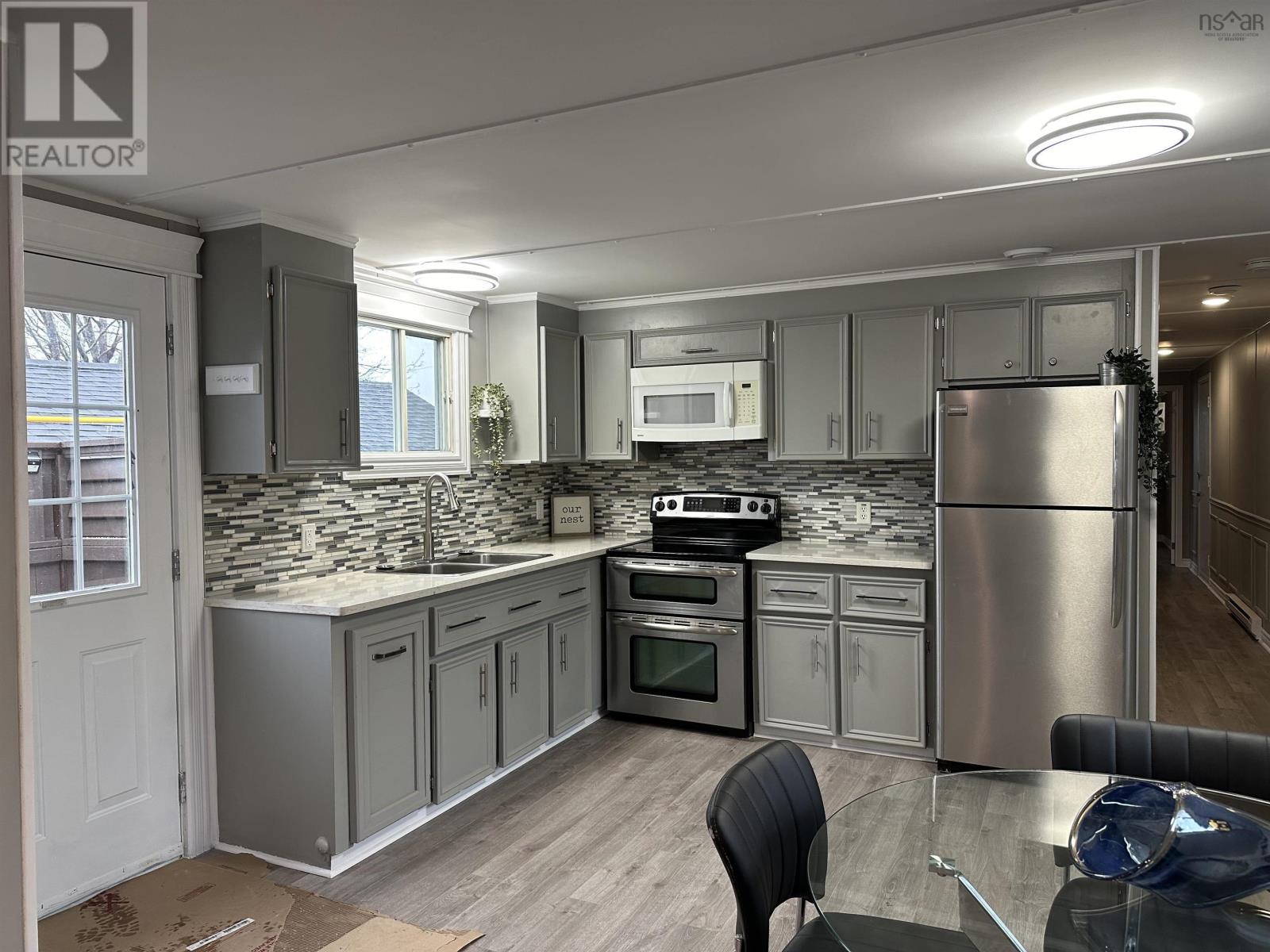 420 Glenrise Avenue, Beaver Bank, Nova Scotia  B4E 1M3 - Photo 5 - 202504740