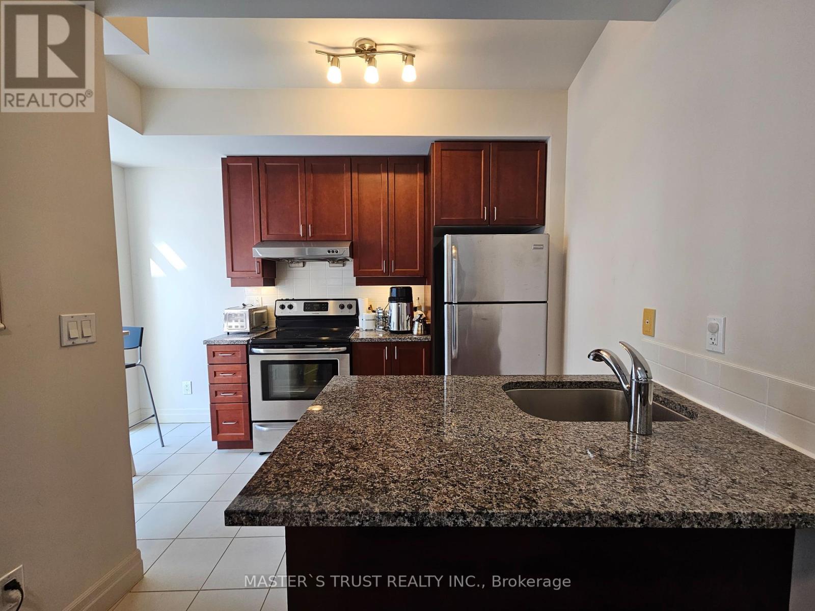 714 - 8110 Birchmount Road, Markham, Ontario  L6G 0E3 - Photo 14 - N12016440