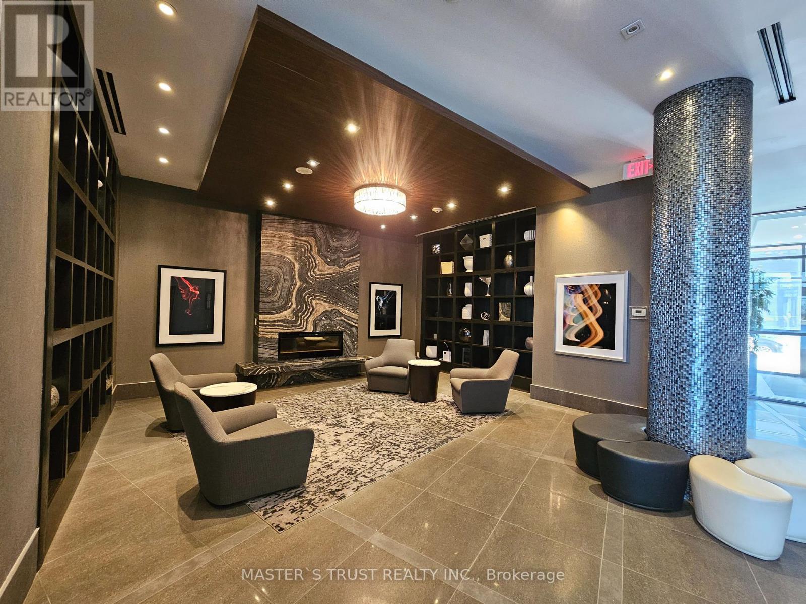 Property at 714 - 8110 BIRCHMOUNT ROAD image 5