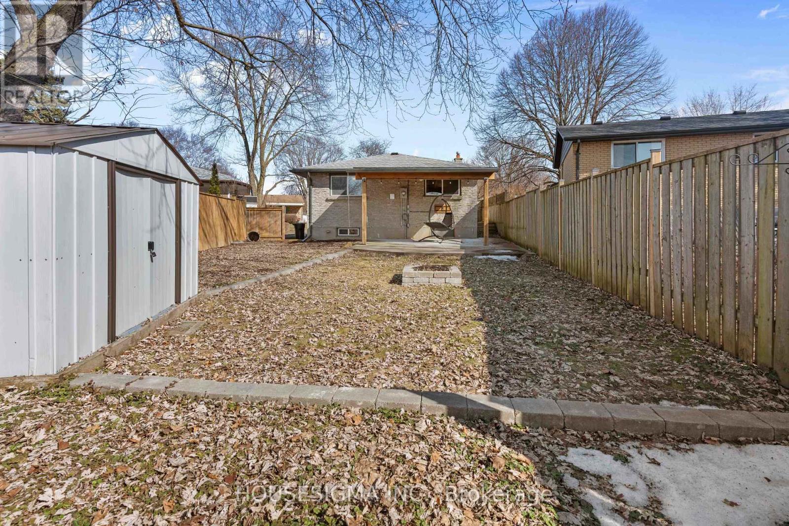 Photo 32 of 38 for 116 Kipling Avenue