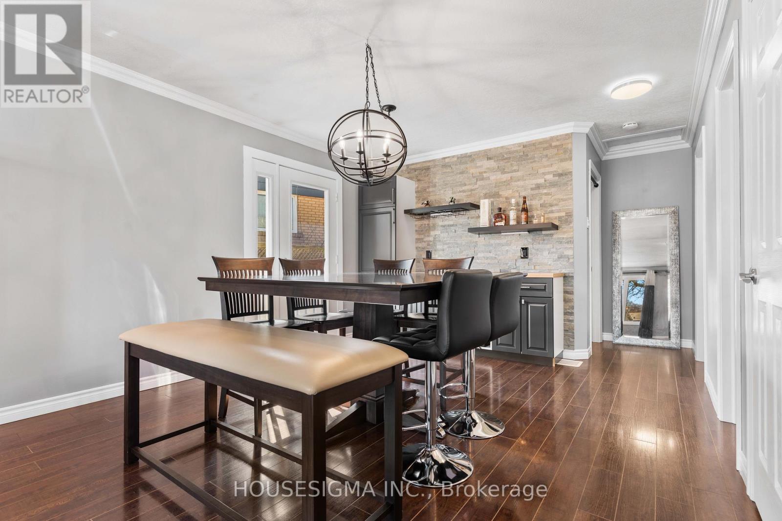 Photo 8 of 38 for 116 Kipling Avenue