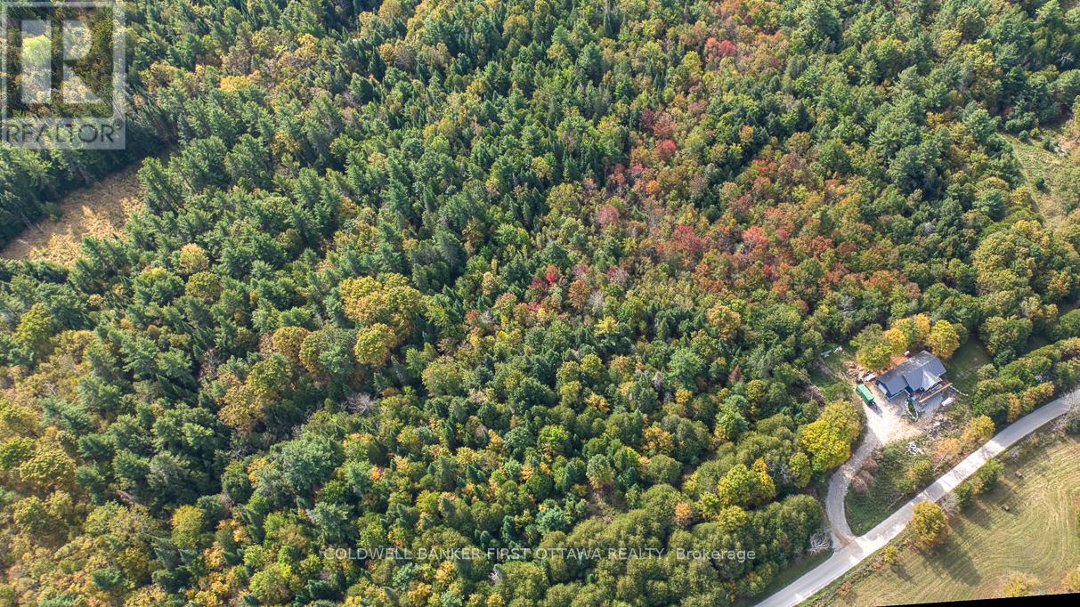 314 Fagan Lake Road, Tay Valley, Ontario  K0H 2B0 - Photo 3 - X12016446