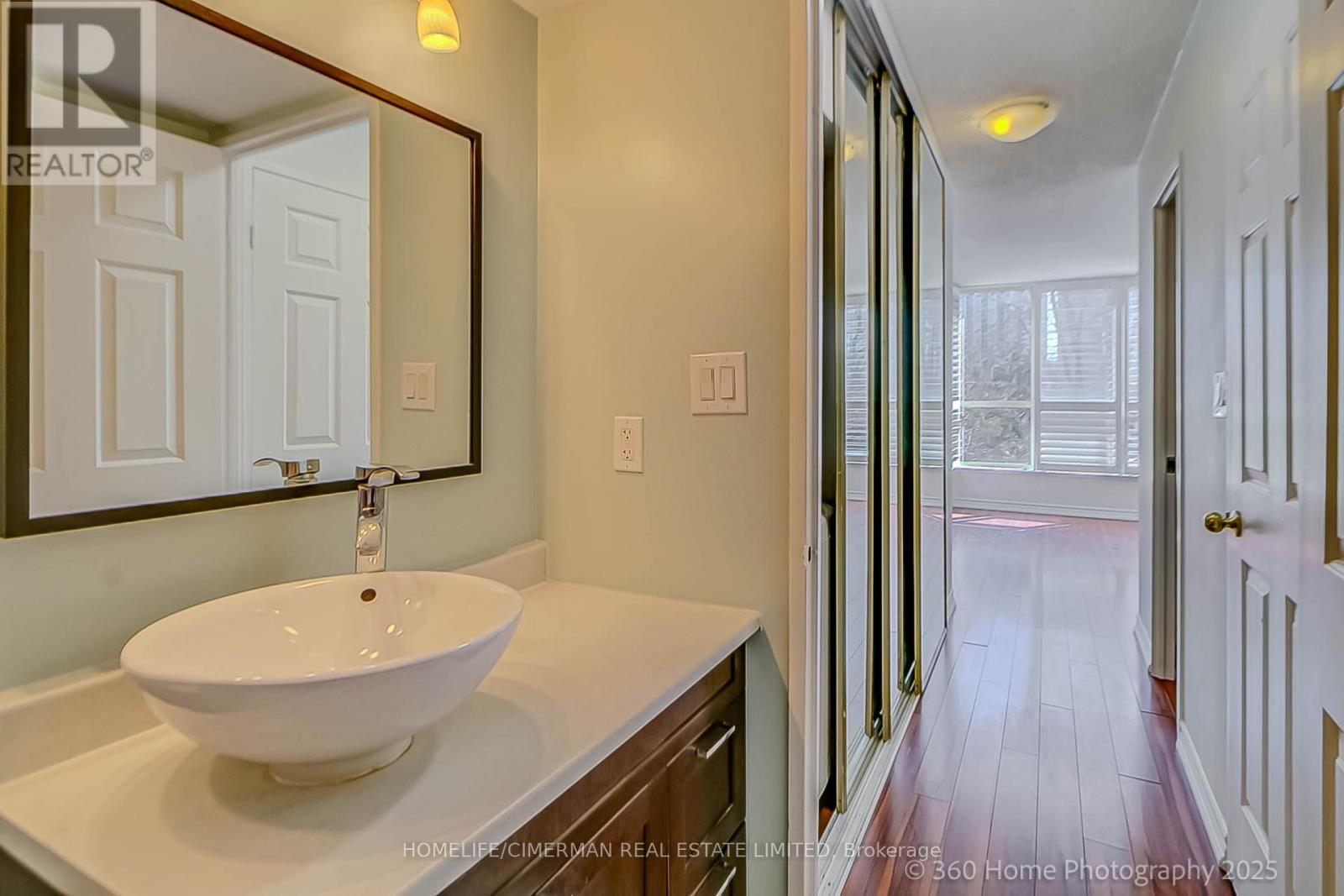 413 - 20 Southport Street, Toronto, Ontario  M6S 4Y8 - Photo 23 - W12016455
