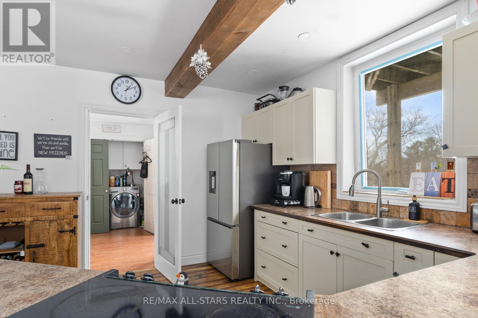32 Bond Street E, Kawartha Lakes, Ontario  K0M 1N0 - Photo 9 - X12016599