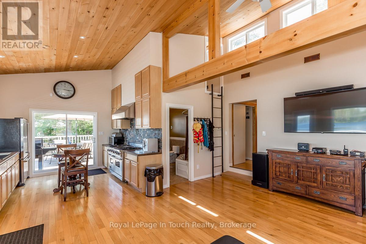 36 Yellowhead Island, Georgian Bay, Ontario  L0K 1S0 - Photo 11 - X12016553
