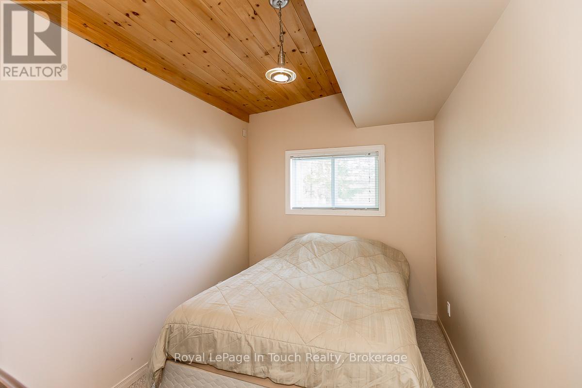 36 Yellowhead Island, Georgian Bay, Ontario  L0K 1S0 - Photo 18 - X12016553