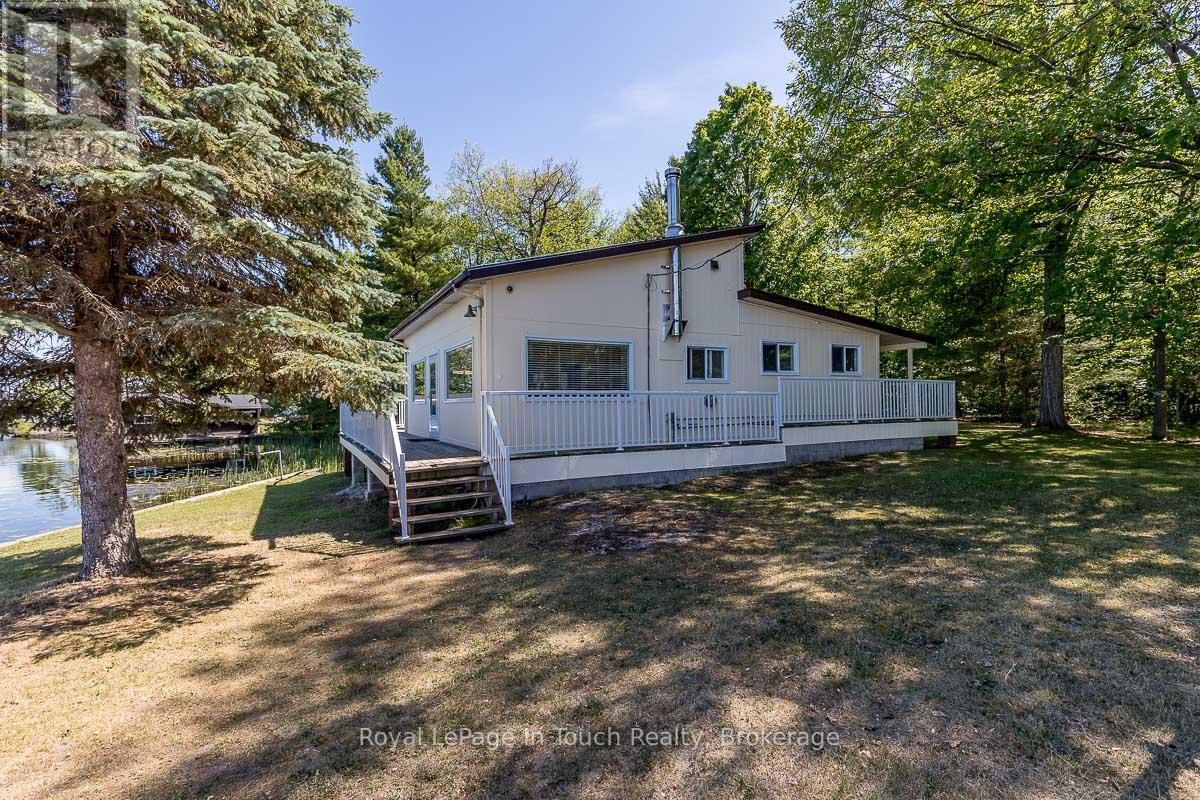 36 Yellowhead Island, Georgian Bay, Ontario  L0K 1S0 - Photo 28 - X12016553