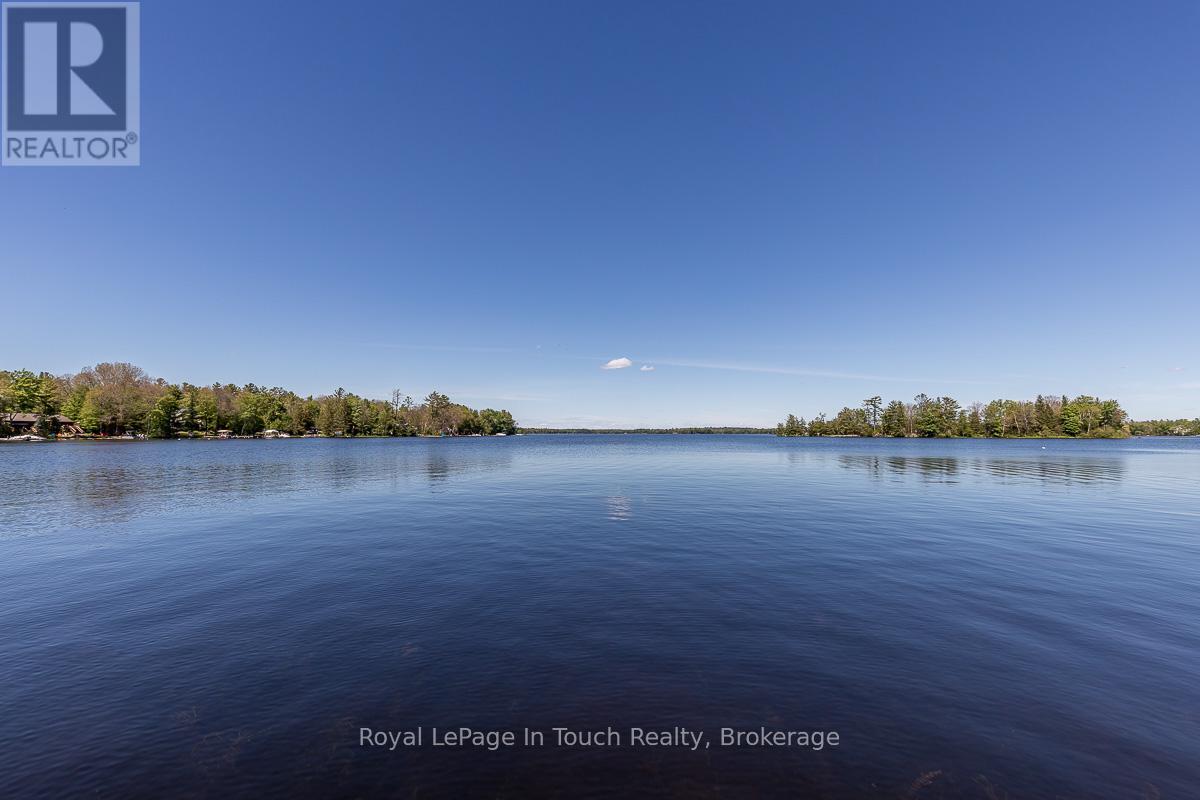 36 Yellowhead Island, Georgian Bay, Ontario  L0K 1S0 - Photo 32 - X12016553