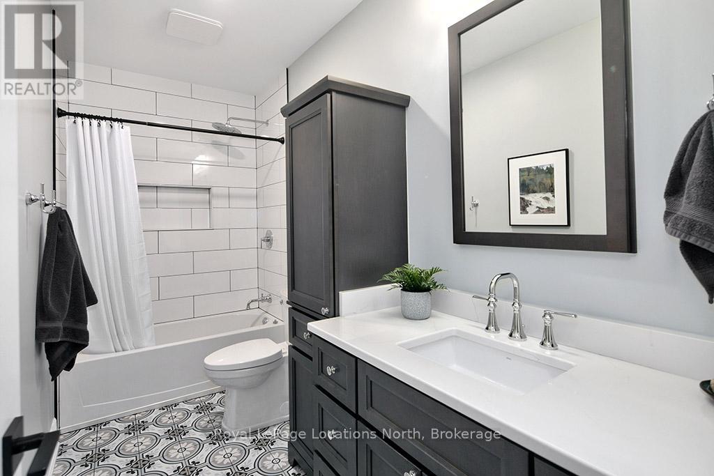 304 - 27 Beaver Street S, Blue Mountains, Ontario  N0H 2P0 - Photo 9 - X12016584
