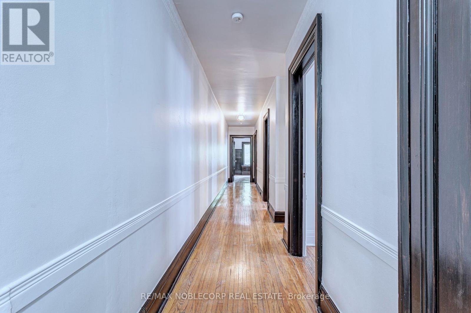 A  Main - 809 Duplex Avenue, Toronto, Ontario  M4R 1W6 - Photo 8 - C12016556