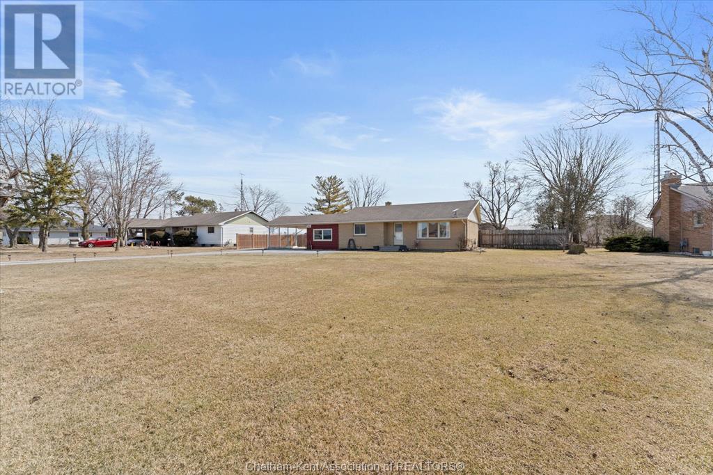 Property at 830 Talbot ROAD East image 4