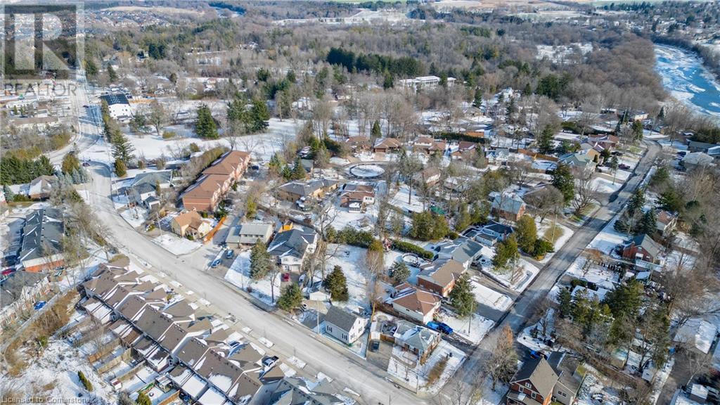 64 Woolwich Street, Kitchener, Ontario  N2K 1S3 - Photo 4 - 40706161