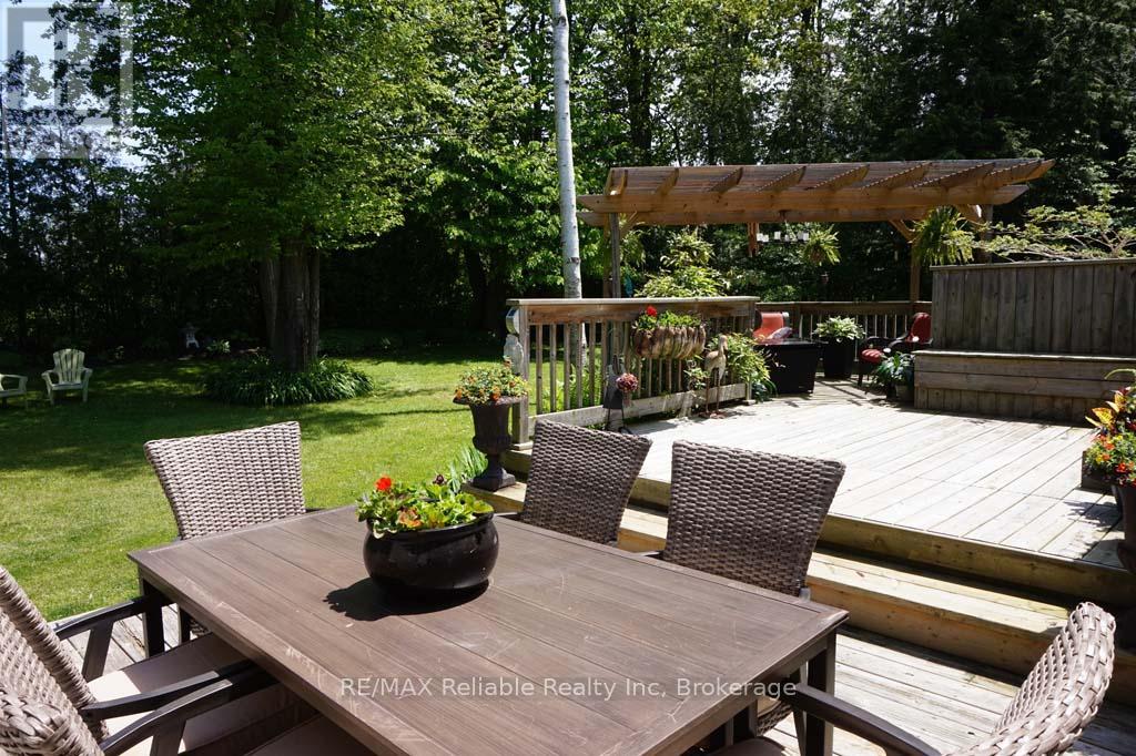 22 Eugene Street, Bluewater, Ontario  N0M 1G0 - Photo 39 - X11992805