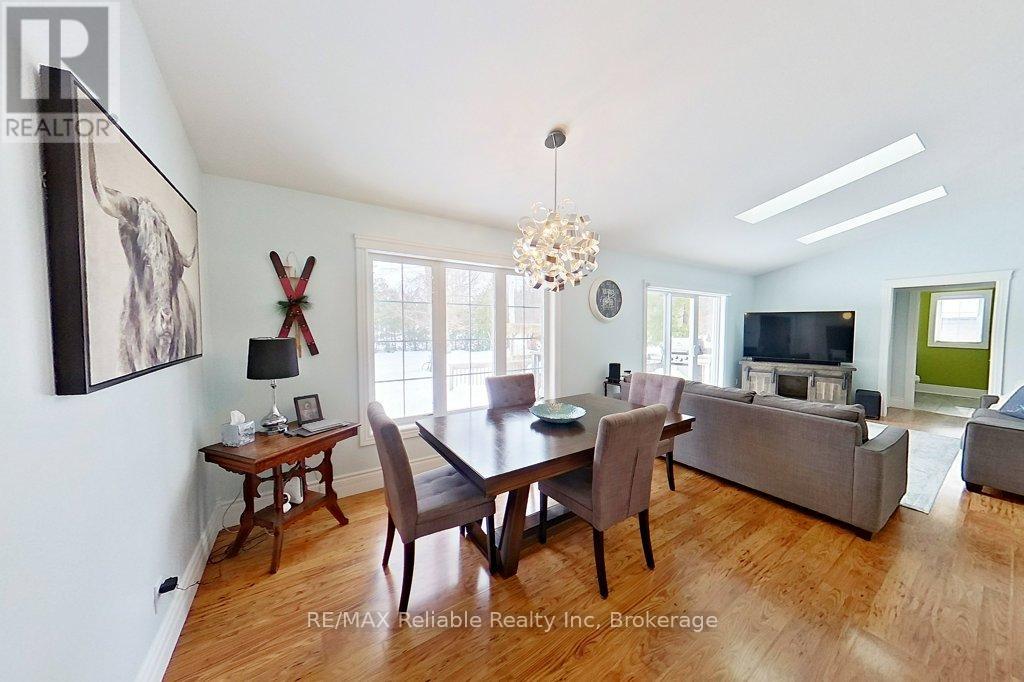 22 Eugene Street, Bluewater, Ontario  N0M 1G0 - Photo 8 - X11992805