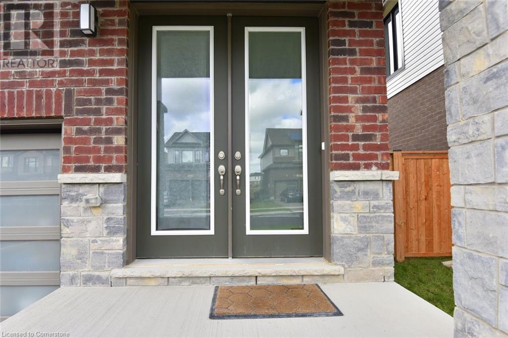 Property at 28 FAIREY Crescent image 4