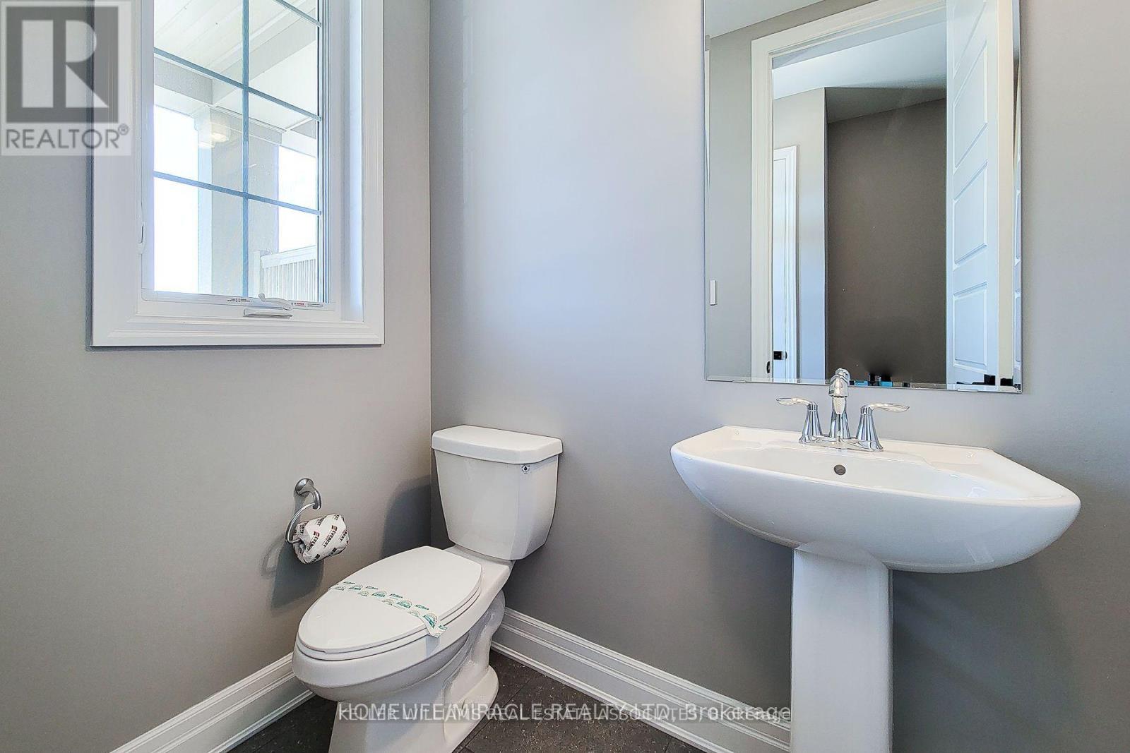 1187 Milland Drive, Oakville, Ontario  L6H 3X1 - Photo 8 - W12016531