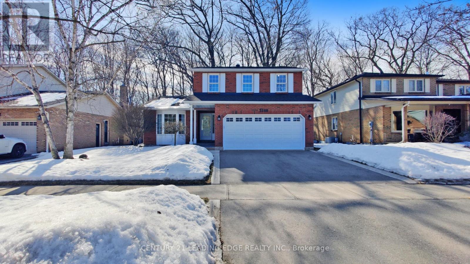 3180 TRAILWOOD DRIVE, Burlington, Ontario