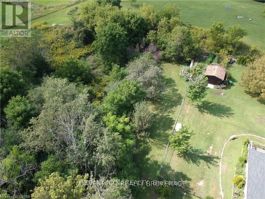 237 Frederick Street, Southwest Middlesex, Ontario  N0L 1Z0 - Photo 9 - X9505649