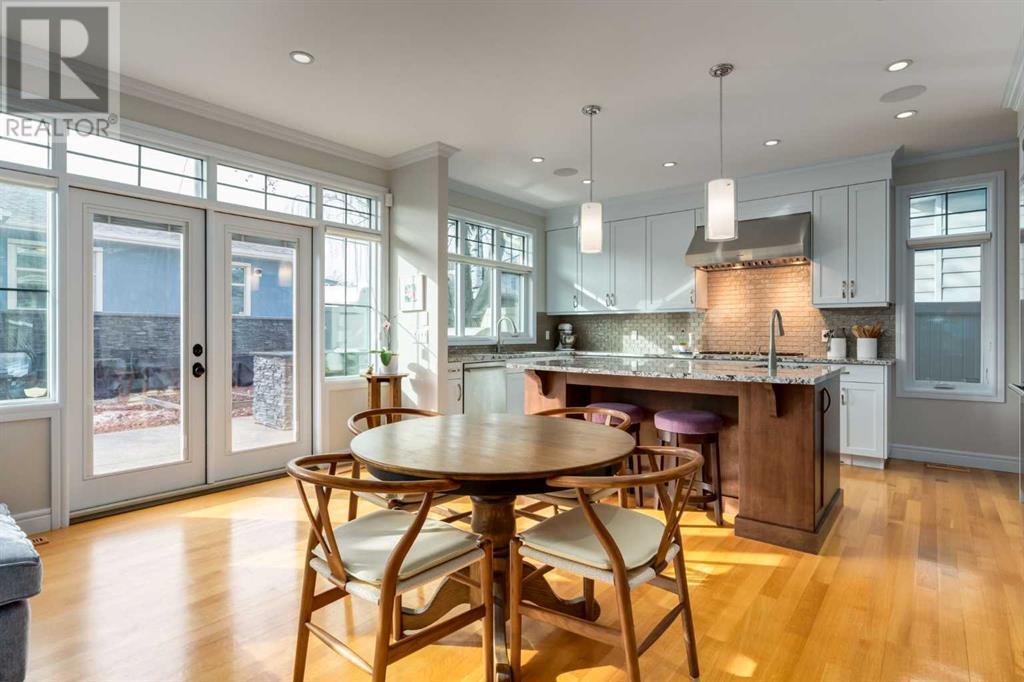 Property at 653 27 Avenue NW image 4