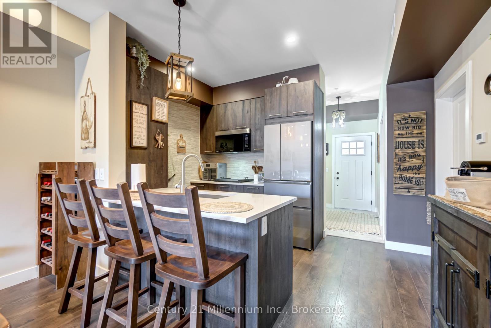 106 - 16 Beckwith Lane, Blue Mountains, Ontario  L9Y 3B6 - Photo 8 - X12016653