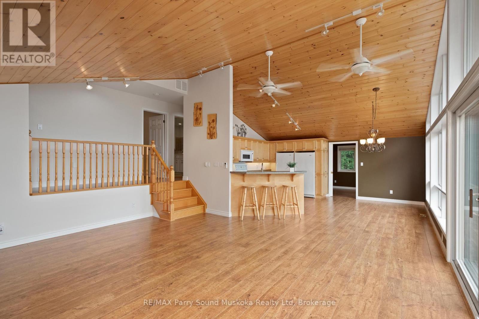 16 Mountain Basin, Mcdougall, Ontario  P0G 1C0 - Photo 20 - X12016710