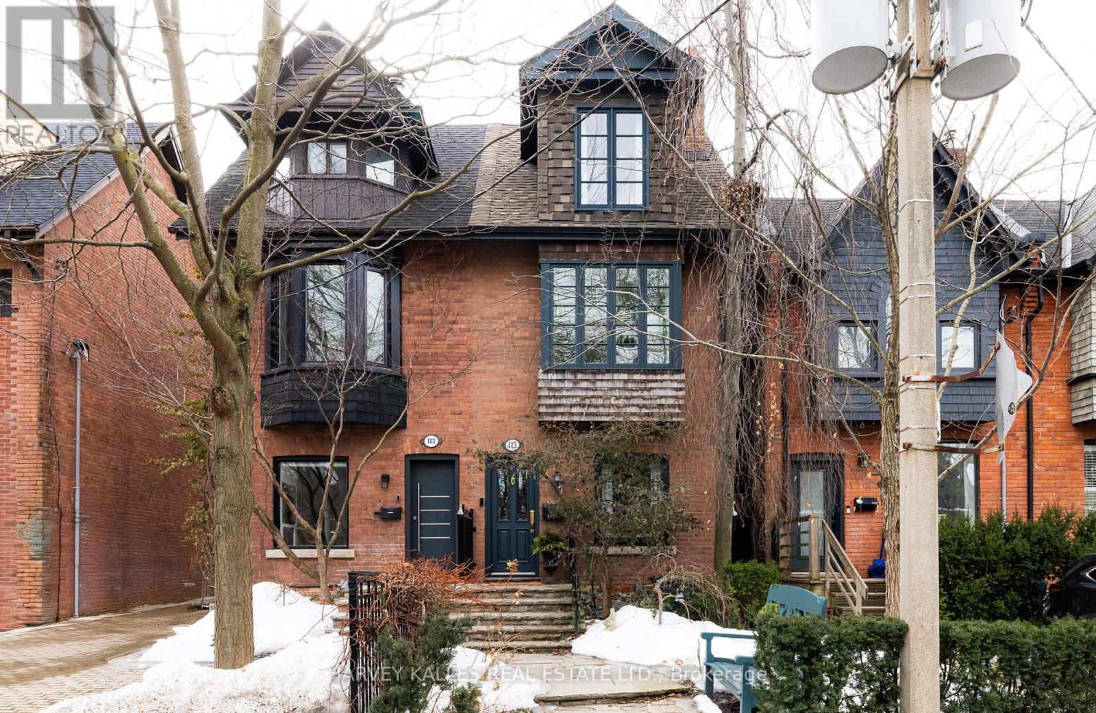 115 MARLBOROUGH AVENUE, Toronto, Ontario