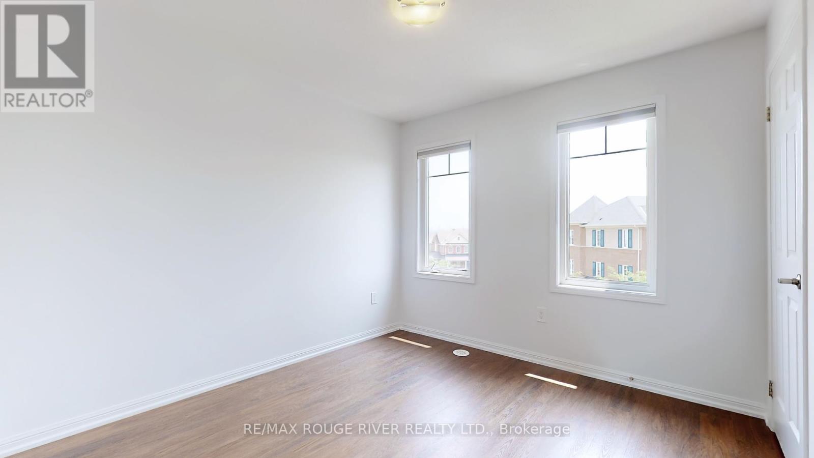 2416 Bronzedale Street, Pickering, Ontario  L1X 0C3 - Photo 30 - E12016645