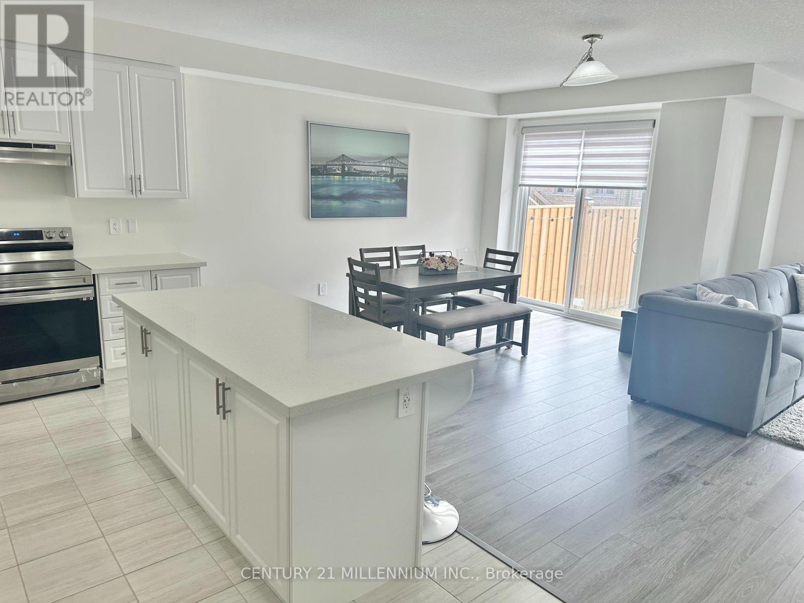 25 Harwood Street, Tillsonburg, Ontario  N4G 0J7 - Photo 6 - X12016730