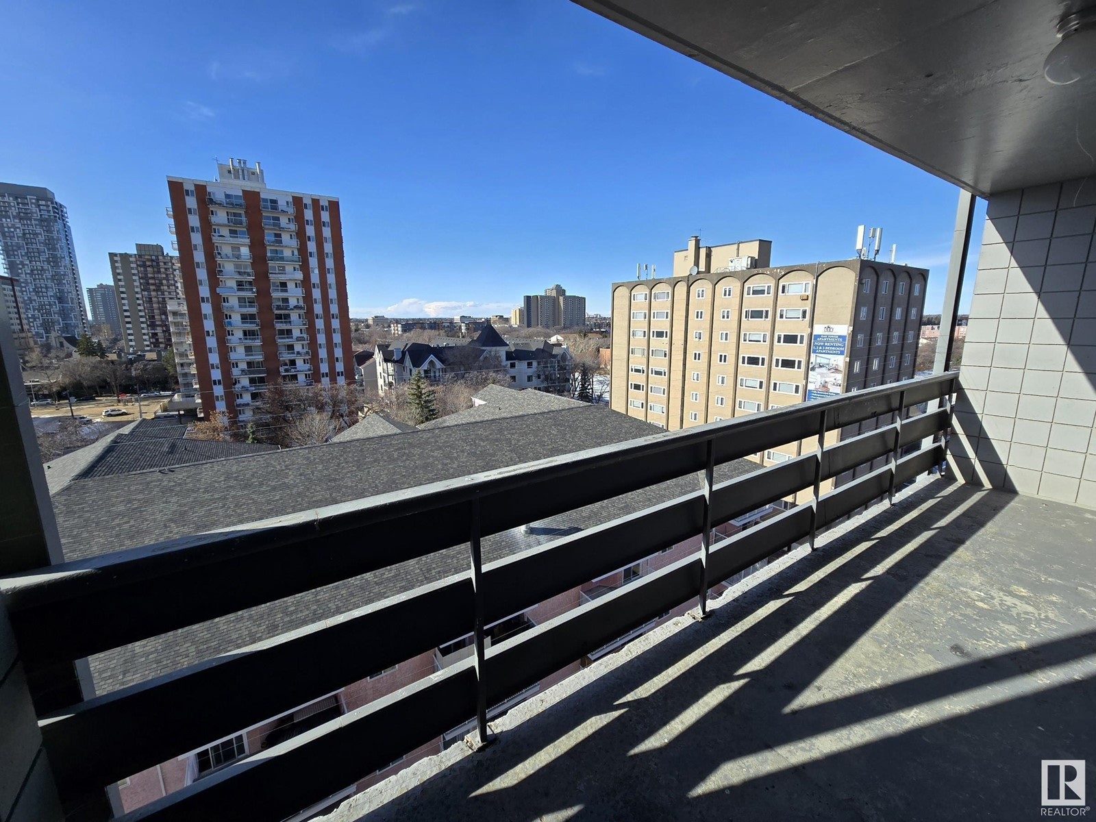 #1002 10160 116 St Nw, Edmonton, Alberta  T5K 1V9 - Photo 1 - E4425401