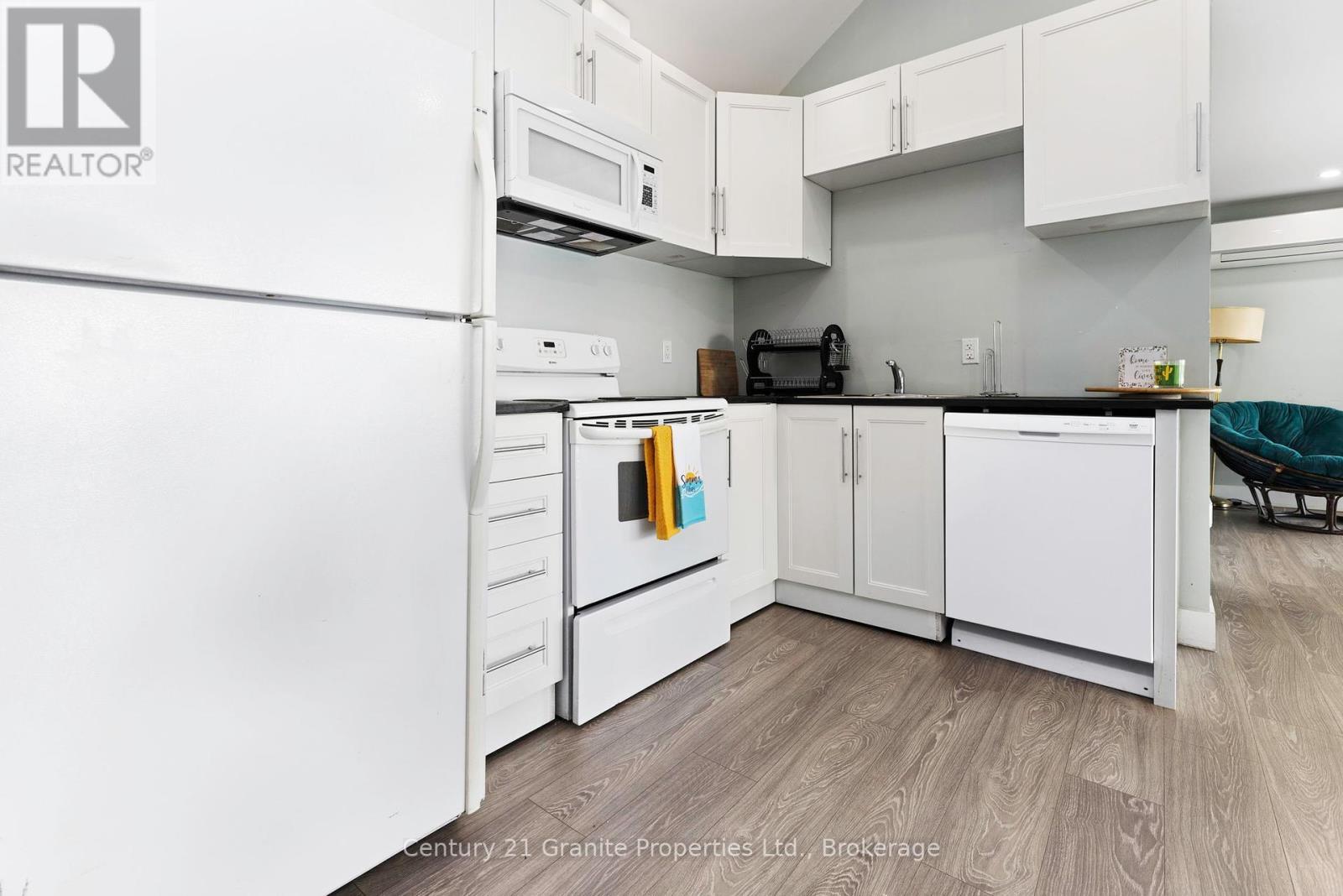 4 A & B Starratt Road, Ryerson, Ontario  P0A 1C0 - Photo 17 - X12016754