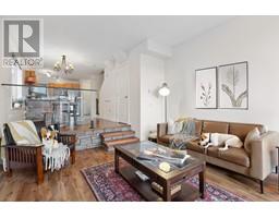 C 229 W 5TH STREET, North Vancouver, British Columbia