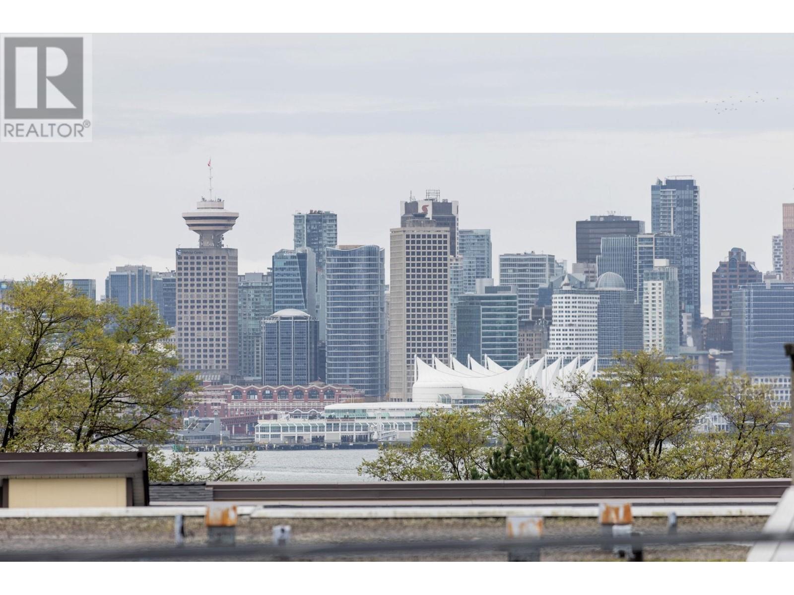 C 229 W 5th Street, North Vancouver, British Columbia  V7M 1J9 - Photo 19 - R2973360